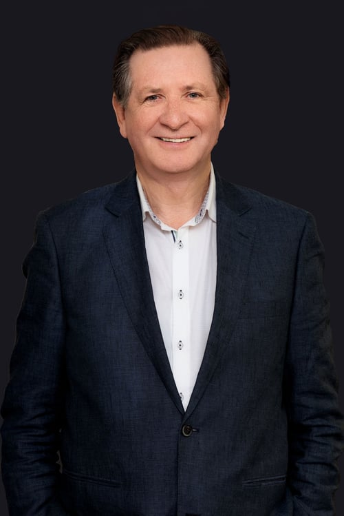 headshot-bob-hunter